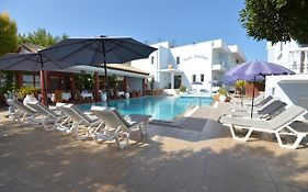 Perla Marina Aparthotel